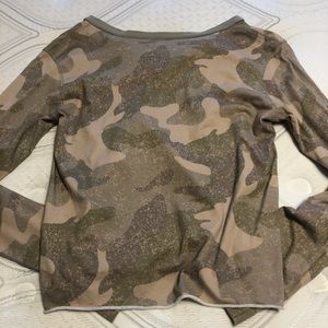 Camouflage Hollister crop top